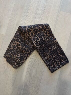 Abercrombie & Fitch Leopard Print Brown & Black Women's Jeans - NWOT - Size 26R